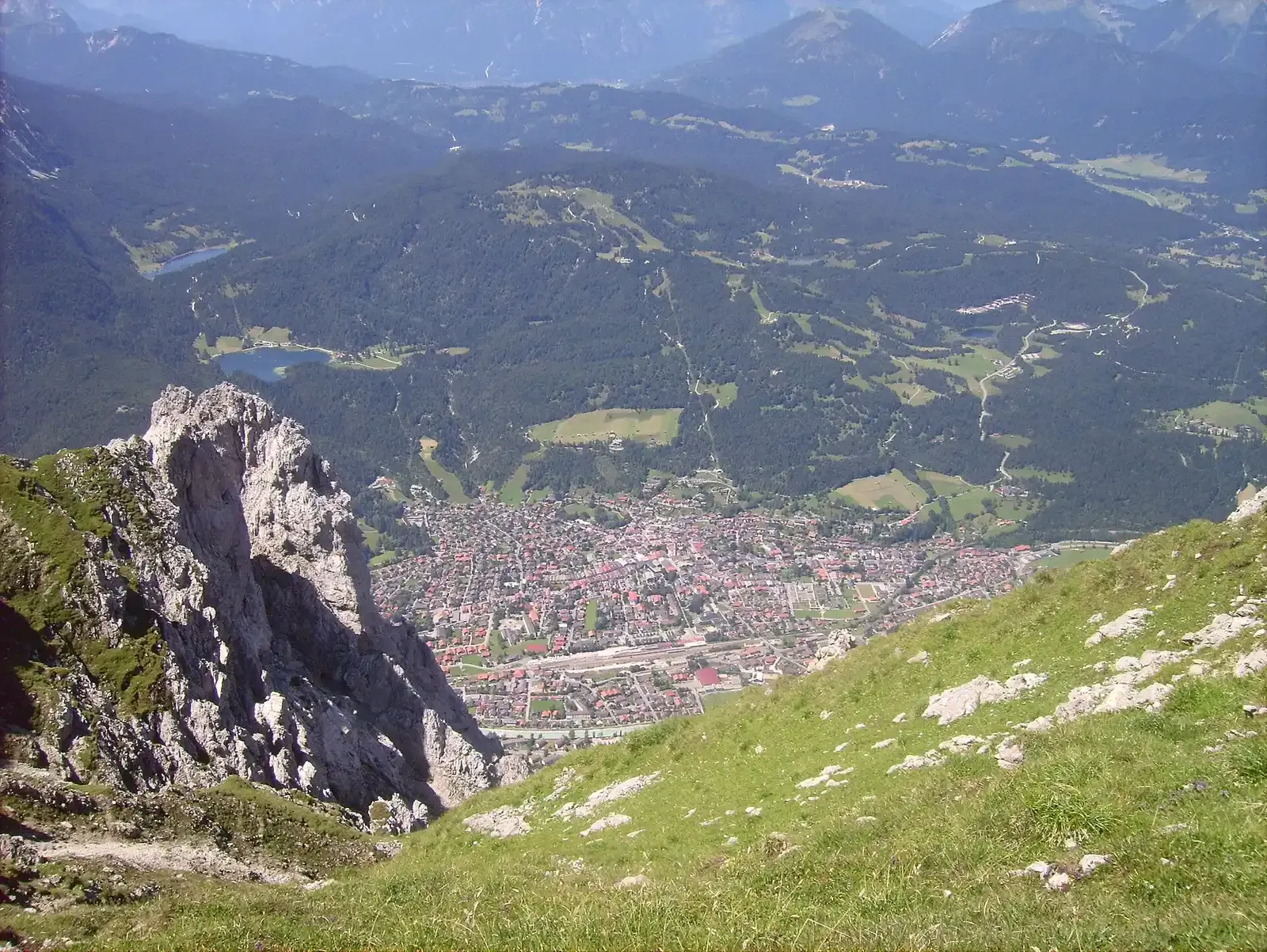 Alpenhotel Rieger, Mittenwald: Mittenwald seen from the Karwendel